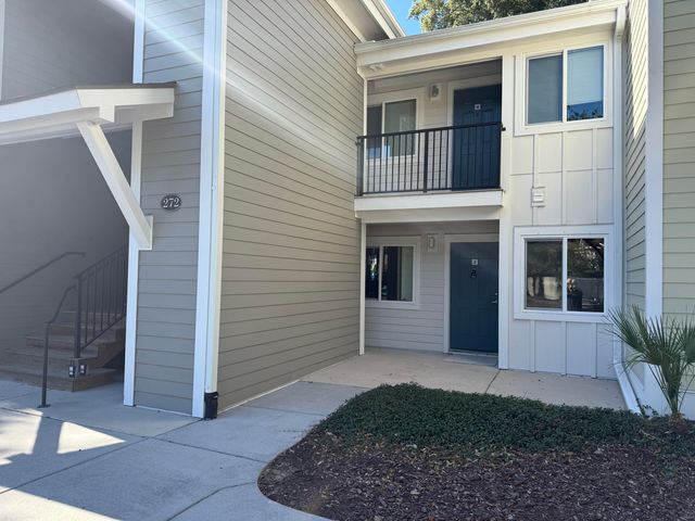 272 Alexandra Drive 2, Mount Pleasant, SC 29464