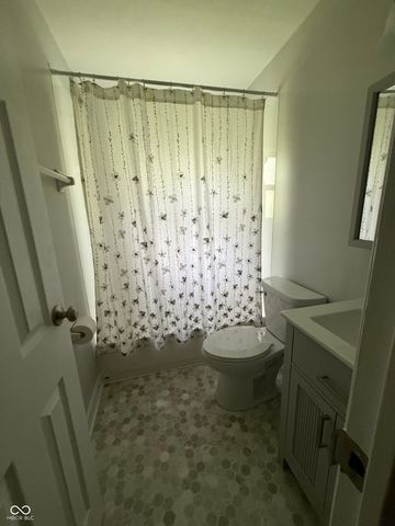 8908 Carla Drive, Indianapolis, IN 46219
