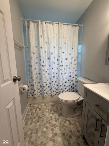 8908 Carla Drive, Indianapolis, IN 46219