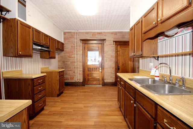 316 N CENTRE ST, Philipsburg, PA 16866