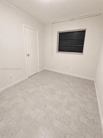 3281 NW 13th St, Lauderhill, FL 33311
