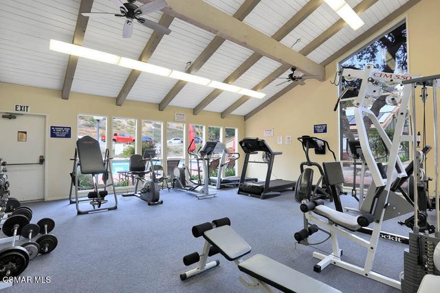 751 Birchpark Circle 204, Thousand Oaks, CA 91360