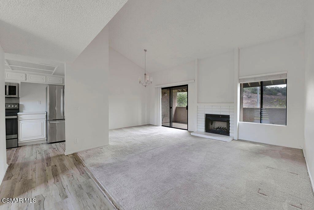 751 Birchpark Circle 204, Thousand Oaks, CA 91360 — photo 4