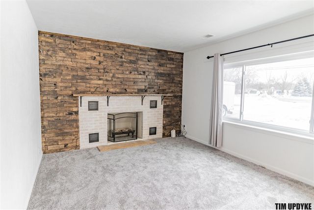 4015 Heights Ravenna Road, Fruitport, MI 49415