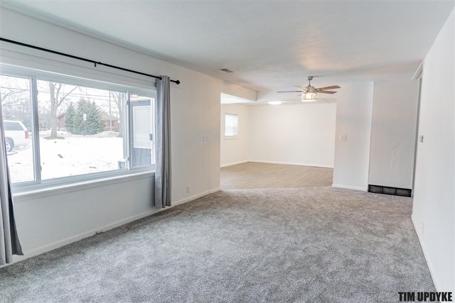 4015 Heights Ravenna Road, Fruitport, MI 49415