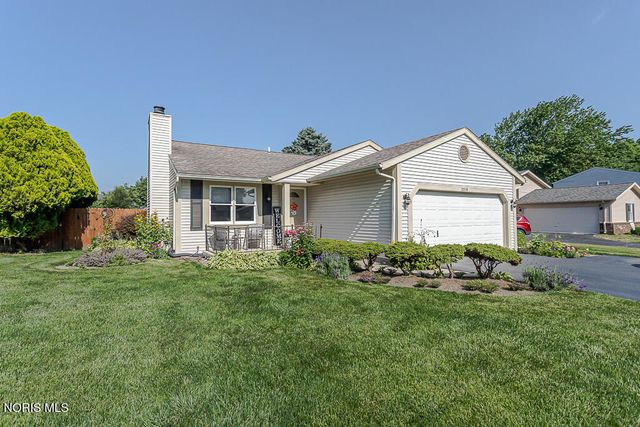 2218 Longport Drive, Maumee, OH 43537