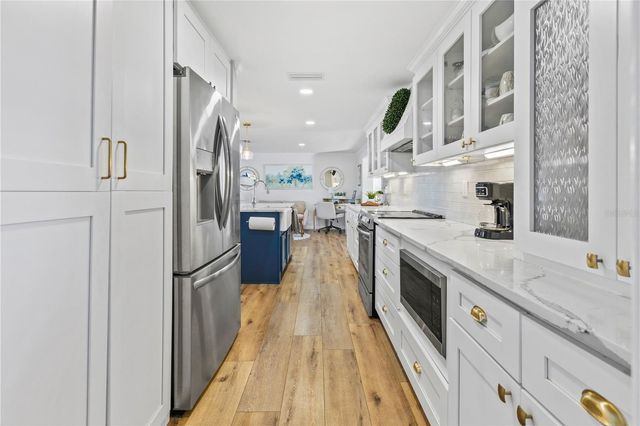 3122 REGATTA CIRCLE, Sarasota, FL 34231