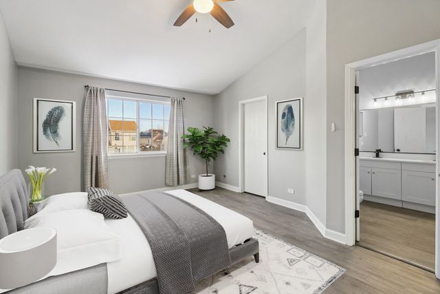 145 W Honeysuckle Drive, Round Lake Beach, IL 60073