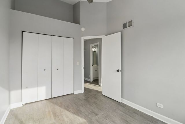 145 W Honeysuckle Drive, Round Lake Beach, IL 60073