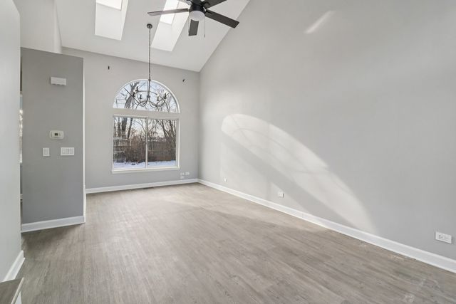 145 W Honeysuckle Drive, Round Lake Beach, IL 60073