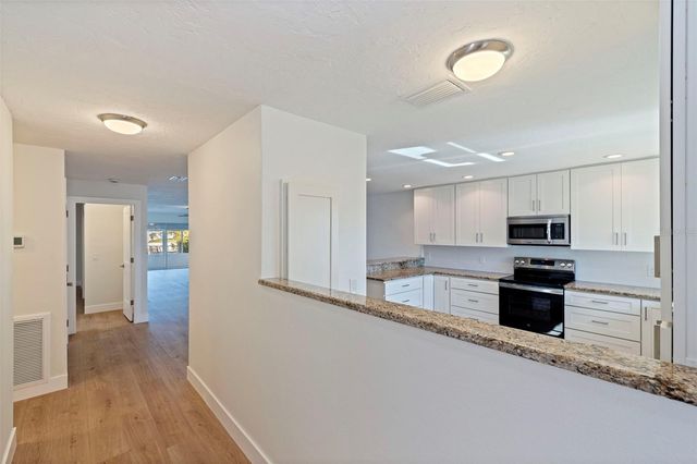 403 BOCA CIEGA POINT BOULEVARD N 2801, St Petersburg, FL 33708