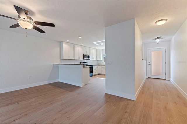 403 BOCA CIEGA POINT BOULEVARD N 2801, St Petersburg, FL 33708