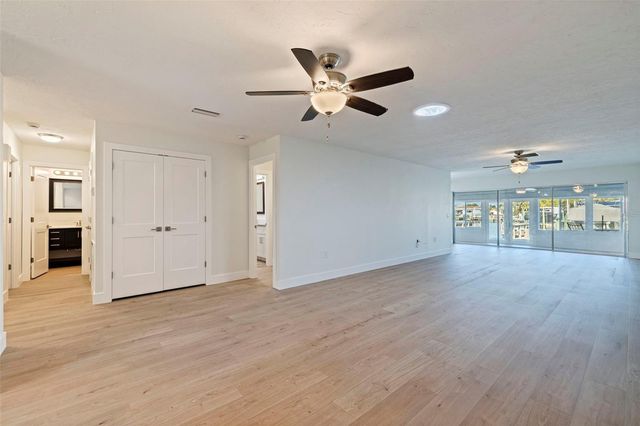 403 BOCA CIEGA POINT BOULEVARD N 2801, St Petersburg, FL 33708