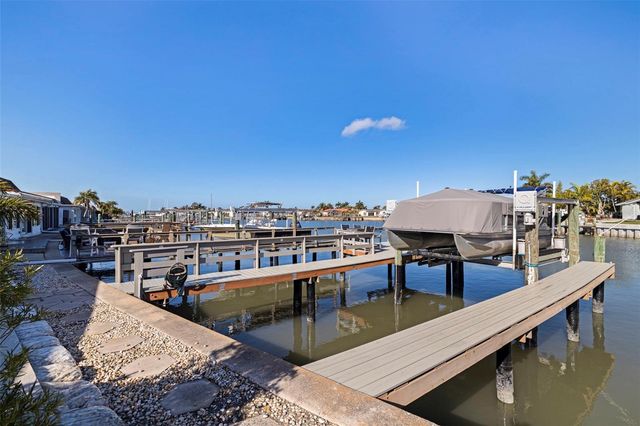 403 BOCA CIEGA POINT BOULEVARD N 2801, St Petersburg, FL 33708