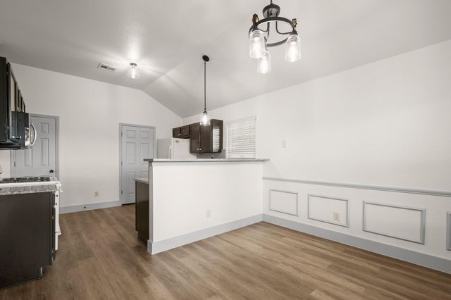 157 Meadowlark CIR, Georgetown, TX 78626