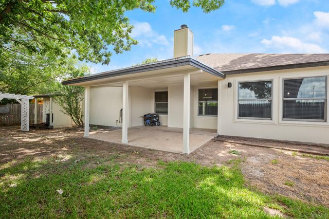 157 Meadowlark CIR, Georgetown, TX 78626