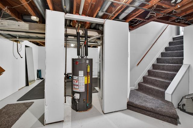 221 N Higby Street, Jackson, MI 49202