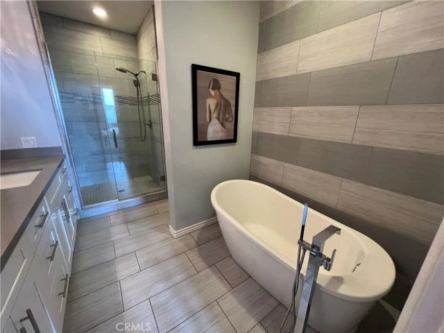 42 Fringe Tree, Irvine, CA 92606