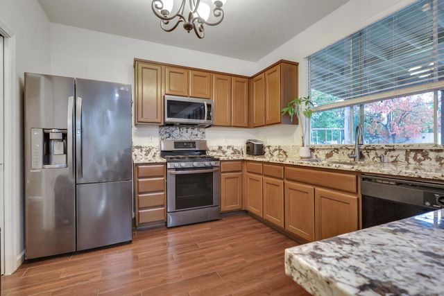 3291 Cathedral Cir, Stockton, CA 95212