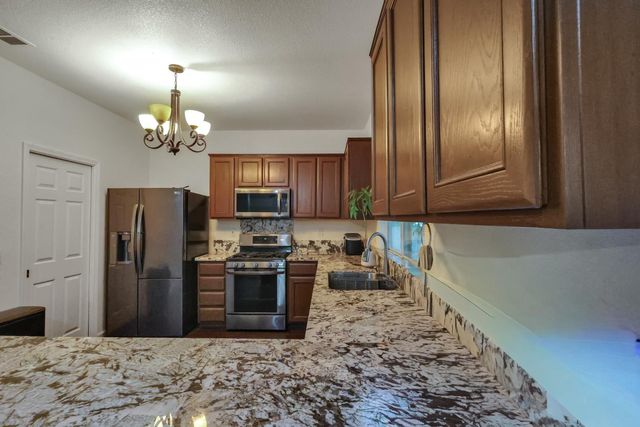 3291 Cathedral Cir, Stockton, CA 95212