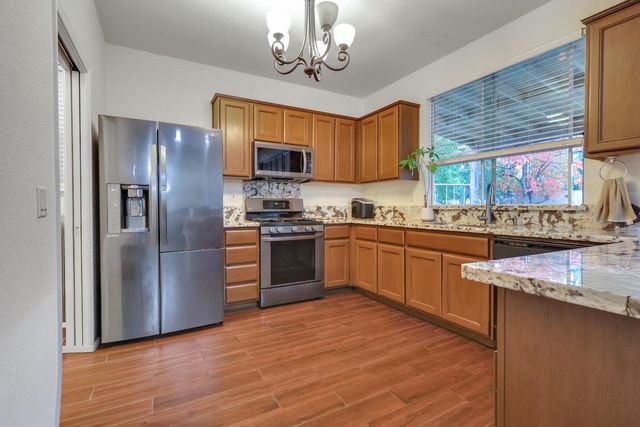 3291 Cathedral Cir, Stockton, CA 95212