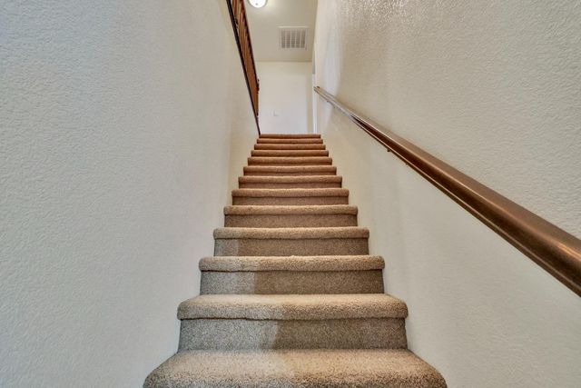 3291 Cathedral Cir, Stockton, CA 95212