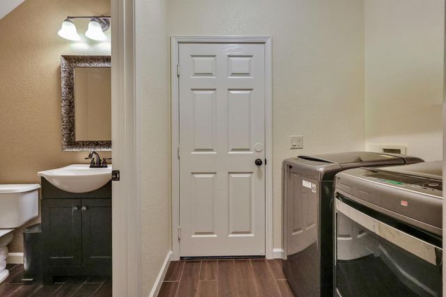 3291 Cathedral Cir, Stockton, CA 95212