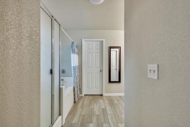 3291 Cathedral Cir, Stockton, CA 95212