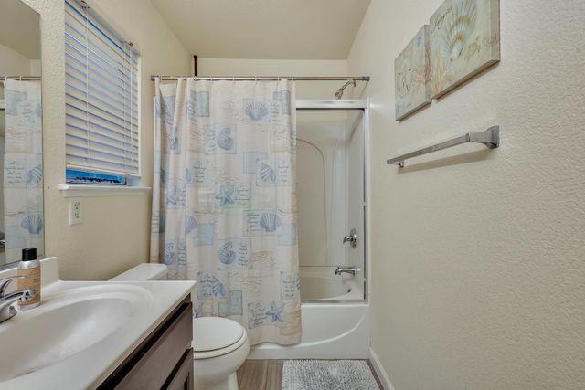 3291 Cathedral Cir, Stockton, CA 95212