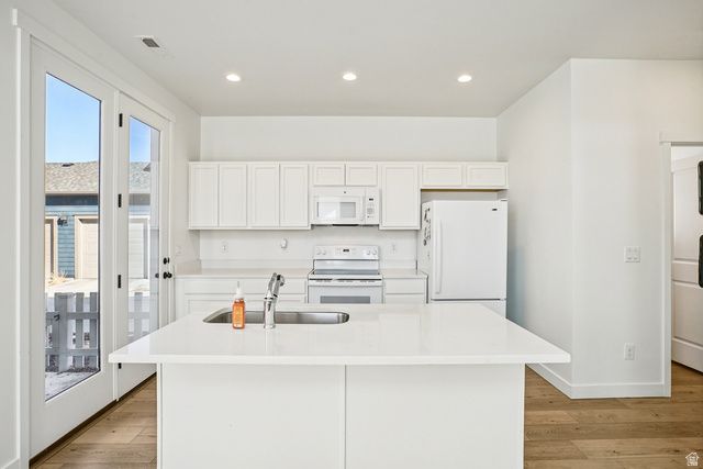 5533 W PRONGHORN DR, South Jordan, UT 84009