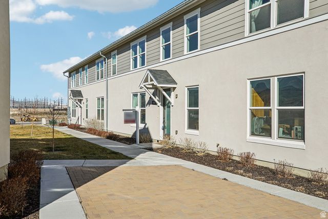 5533 W PRONGHORN DR, South Jordan, UT 84009