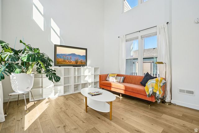 5533 W PRONGHORN DR, South Jordan, UT 84009