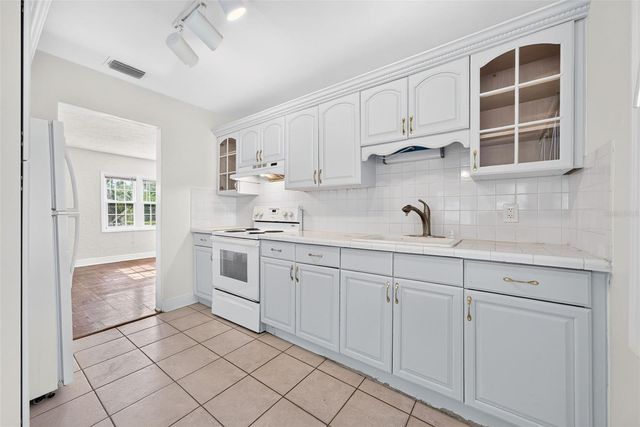 1333 S DENNING DRIVE, Winter Park, FL 32789