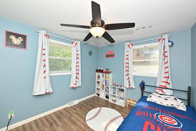 924 Montclair DRIVE, Racine, WI 53402