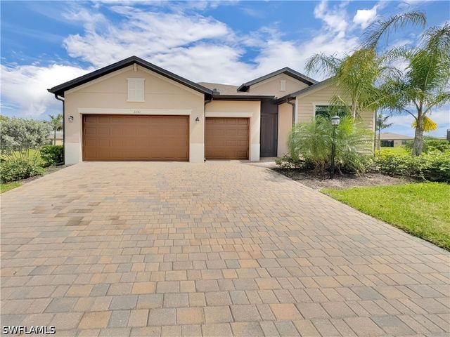 3350 Antilla CT, Fort Myers, FL 33905