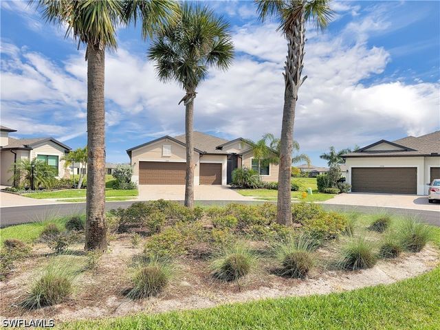 3350 Antilla CT, Fort Myers, FL 33905