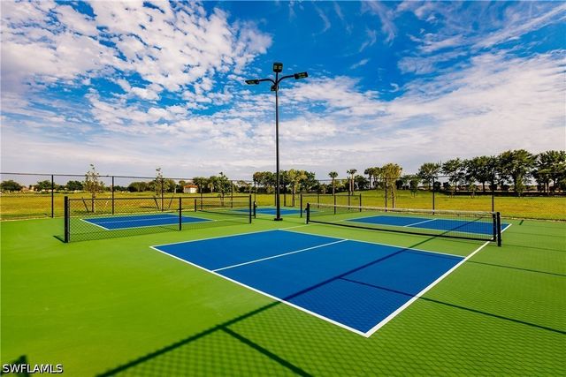 3350 Antilla CT, Fort Myers, FL 33905