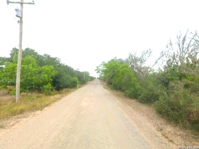 0 Cr 421, Jourdanton, TX 78026