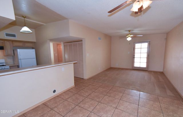 14248 DESERT MESQUITE Drive, Horizon City, TX 79928