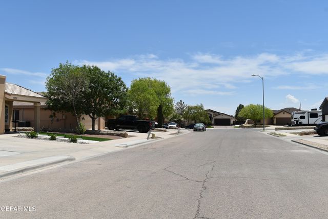 14248 DESERT MESQUITE Drive, Horizon City, TX 79928