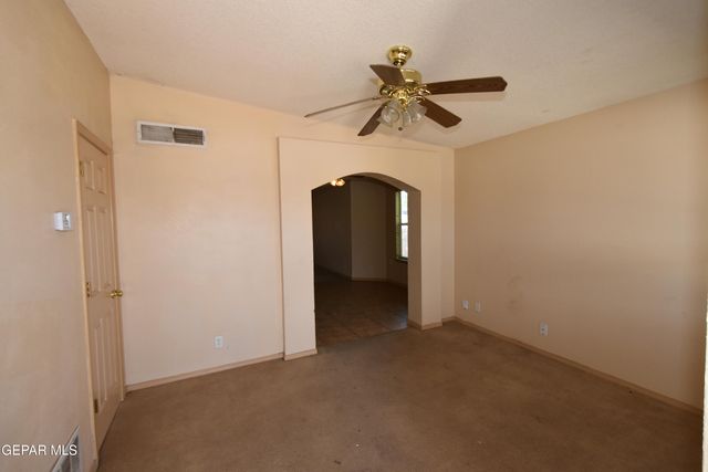 14248 DESERT MESQUITE Drive, Horizon City, TX 79928