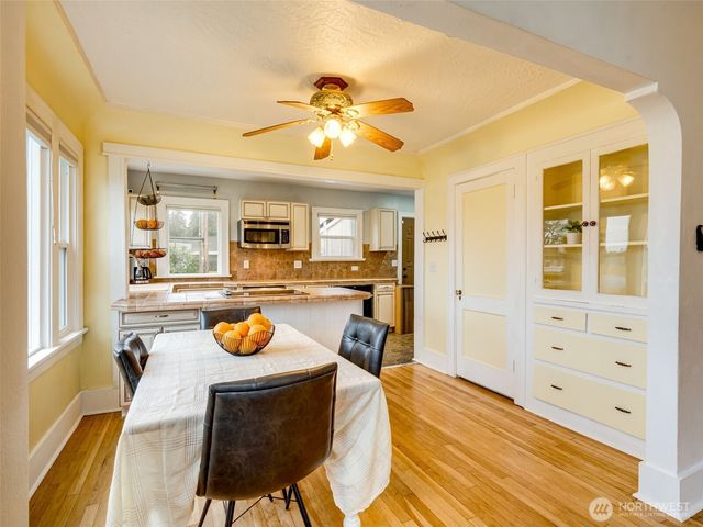 1510 S Kinnear Street, Kelso, WA 98626