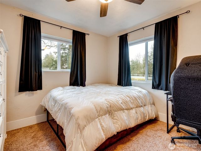 1510 S Kinnear Street, Kelso, WA 98626