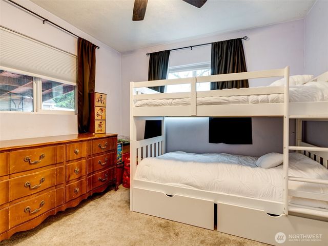 1510 S Kinnear Street, Kelso, WA 98626