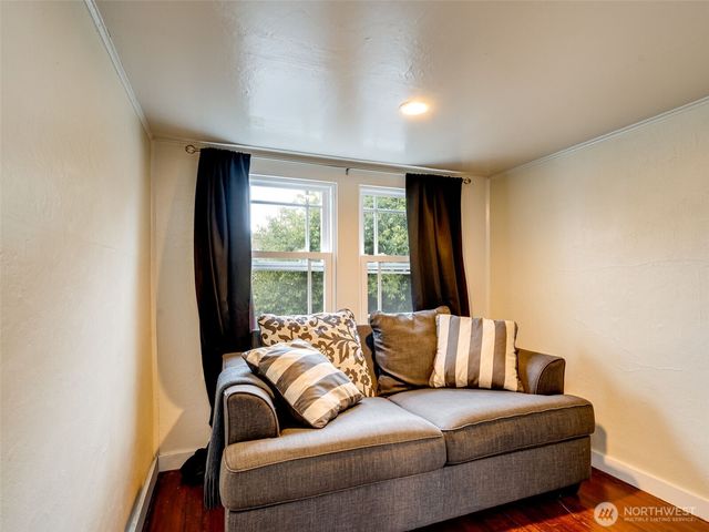 1510 S Kinnear Street, Kelso, WA 98626