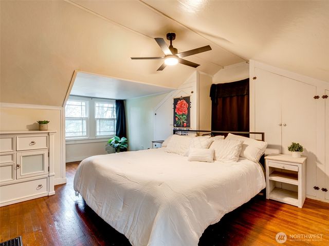 1510 S Kinnear Street, Kelso, WA 98626