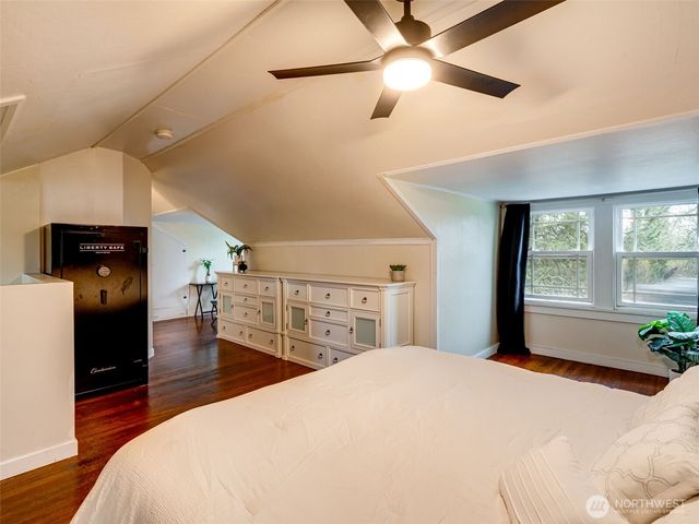 1510 S Kinnear Street, Kelso, WA 98626