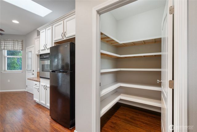 5558 Solo Pointe Drive, Longview, WA 98632
