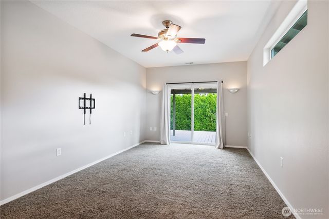 5558 Solo Pointe Drive, Longview, WA 98632