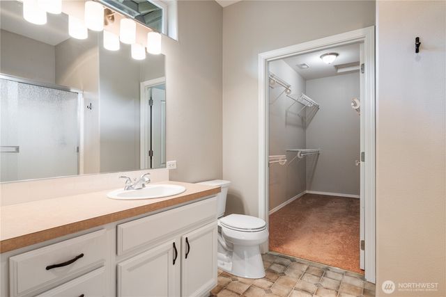 5558 Solo Pointe Drive, Longview, WA 98632
